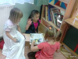 ÉV ELEJI CSOPORT PILLANATOK