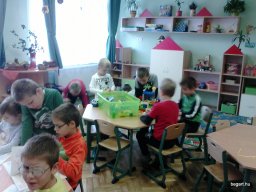 ÉV ELEJI CSOPORT PILLANATOK