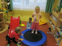 Egy kicsi mozgás a meseréten