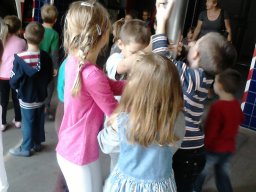 TŰZOLTÓSÁGON A CSODAVÁR