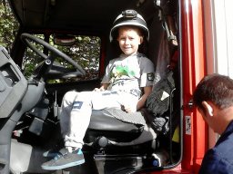 TŰZOLTÓSÁGON A CSODAVÁR