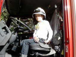 TŰZOLTÓSÁGON A CSODAVÁR