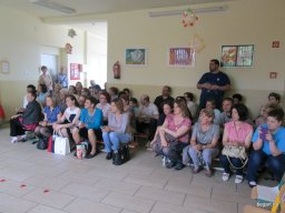 Édesanyák a Zengőerdőben