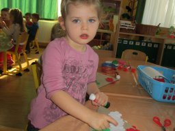 MÁRCIUS 15.- MESERÉT