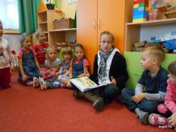 Népmese világnapján