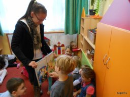 Népmese világnapján