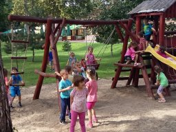 Pósteleki kirándulás