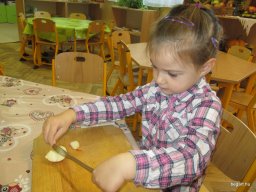 hagyományok zengőerdő