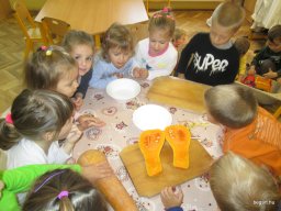 hagyományok zengőerdő