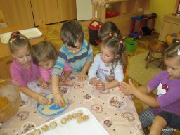 hagyományok zengőerdő