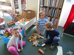 Népmese világnapján a könyvtárban